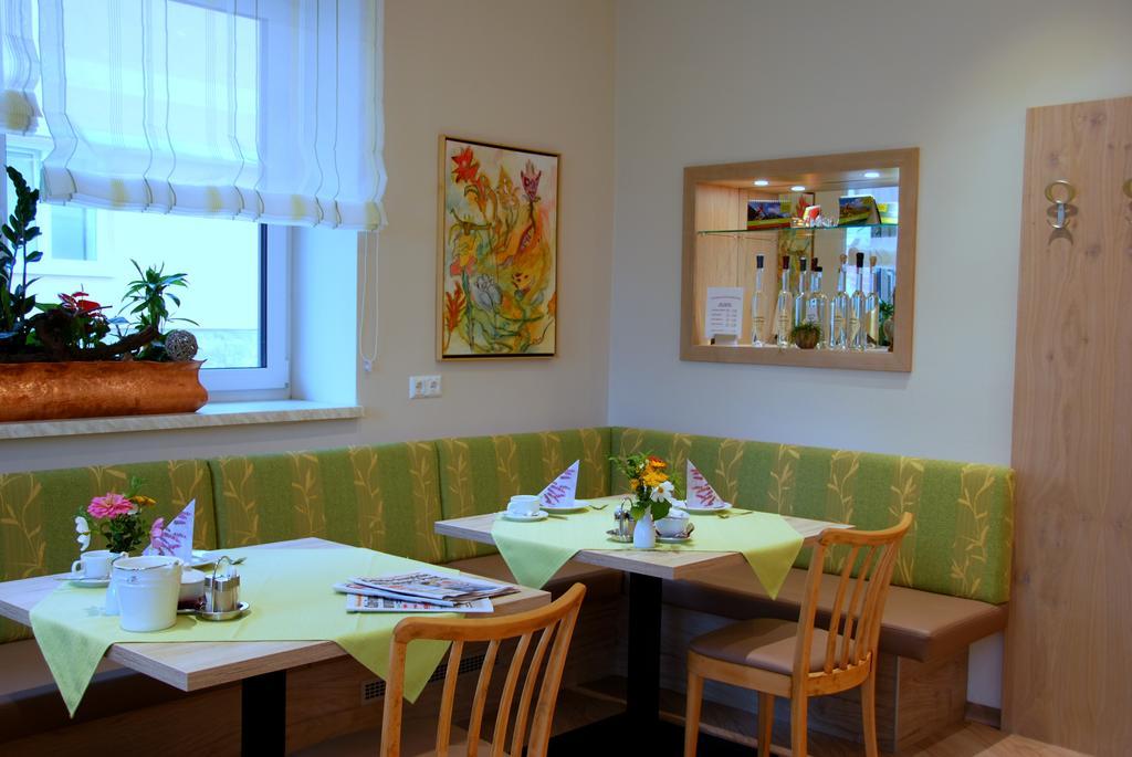 Pension Ehrenfried - Hotel Garni Kindberg Zewnętrze zdjęcie